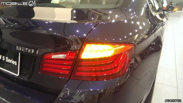 昨天去展間賞車 2014 BMW 528i (F10)