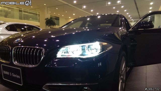 昨天去展間賞車 2014 BMW 528i (F10)