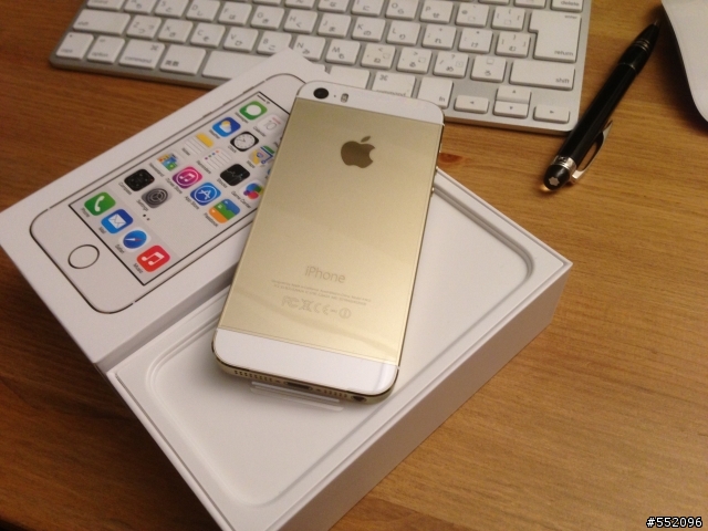 iPhone5s 32GB Gold開箱照