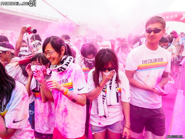 【採訪】The Color Run彩色路跑 台北站正式開跑!