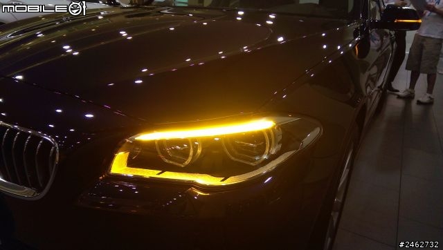 昨天去展間賞車 2014 BMW 528i (F10)