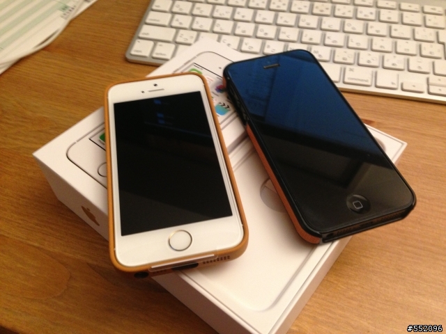 iPhone5s 32GB Gold開箱照