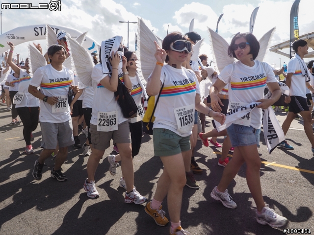 【採訪】The Color Run彩色路跑 台北站正式開跑!