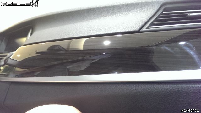 昨天去展間賞車 2014 BMW 528i (F10)