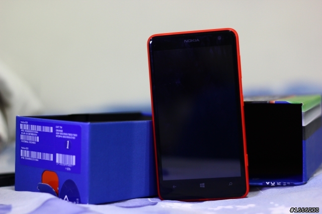 LUMIA 625新中階大螢幕超值選項+小小比較文