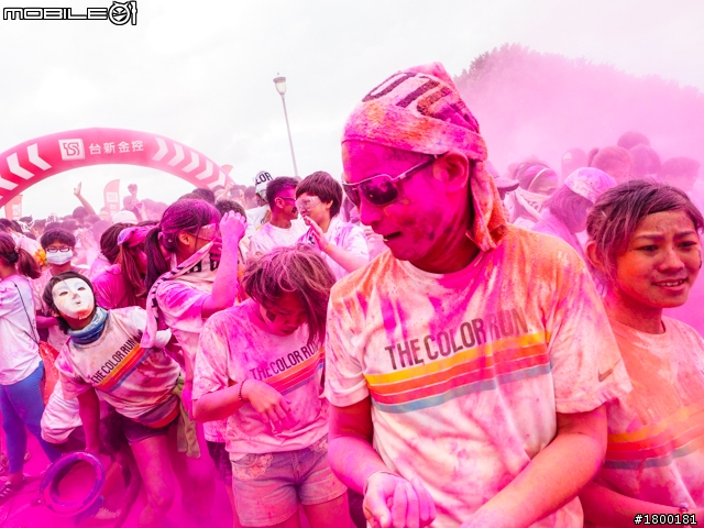 【採訪】The Color Run彩色路跑 台北站正式開跑!