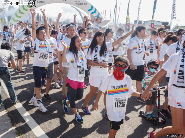 【採訪】The Color Run彩色路跑 台北站正式開跑!