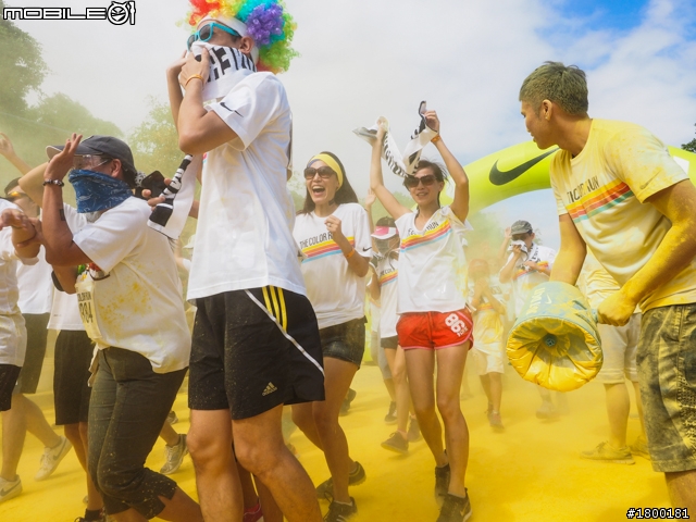 【採訪】The Color Run彩色路跑 台北站正式開跑!