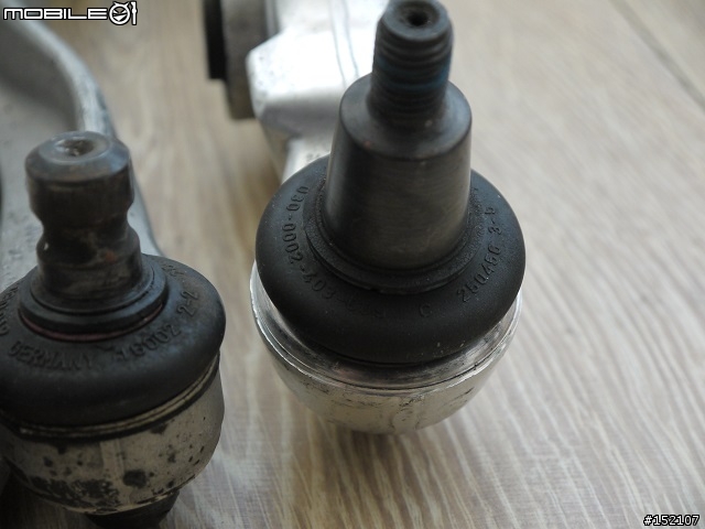 我的B55 Passat 2.0-------正時皮帶及DEPO大燈組更換
