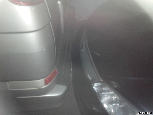 車輛靜止被倒車的撞到