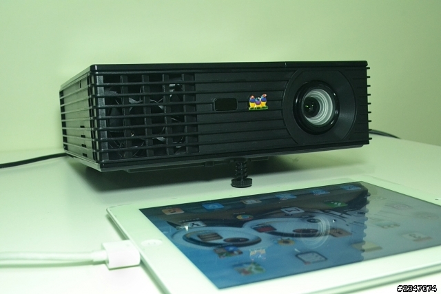 ViewSonic PJD7820HD 3D投影機開箱介紹
