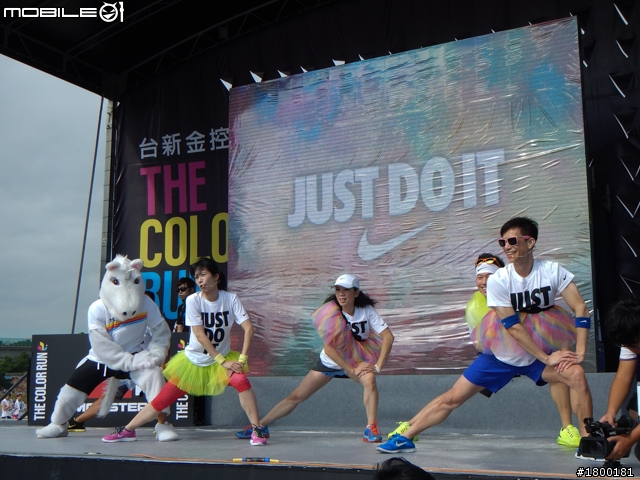 【採訪】The Color Run彩色路跑 台北站正式開跑!