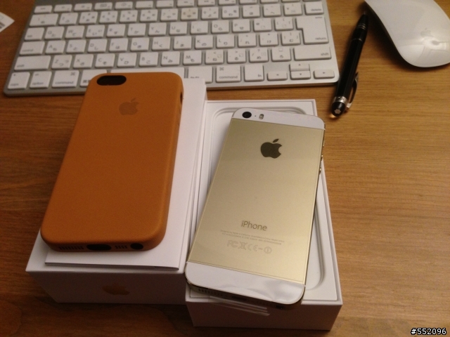 iPhone5s 32GB Gold開箱照