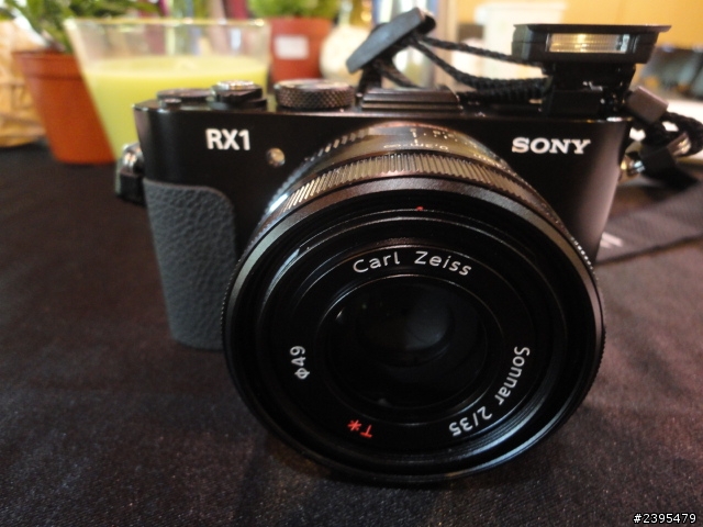 「Sony RX1輕巧全片幅體驗會活動分享」Sony RX1就是史上第一台全片幅數位隨身機