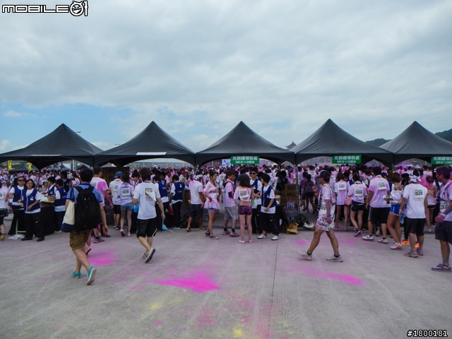【採訪】The Color Run彩色路跑 台北站正式開跑!