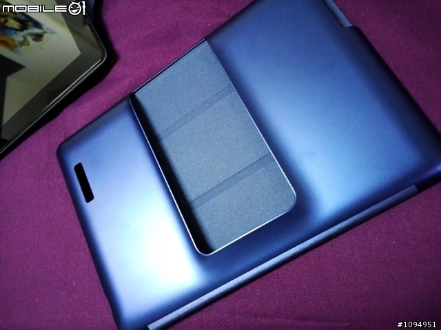 「首開箱」The New Padfone Infinity Navy Blue Case!