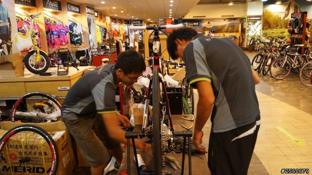 『開箱文』 美利達 RIDE CF 94 到貨囉!!! 9/8日 更新!