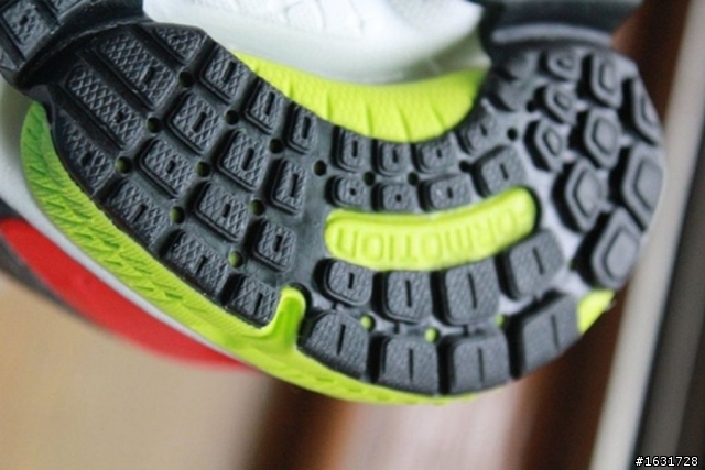 adidas supernova sequence 6 m --- 2013 台北馬拉松訓練跑鞋