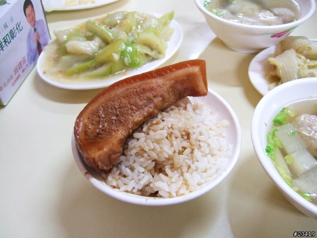 彰化 大桶爌肉飯