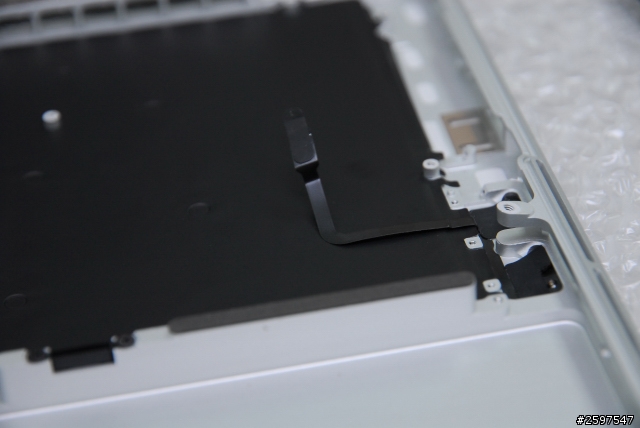 Macbook pro retina 13.3" C蓋鍵盤更換