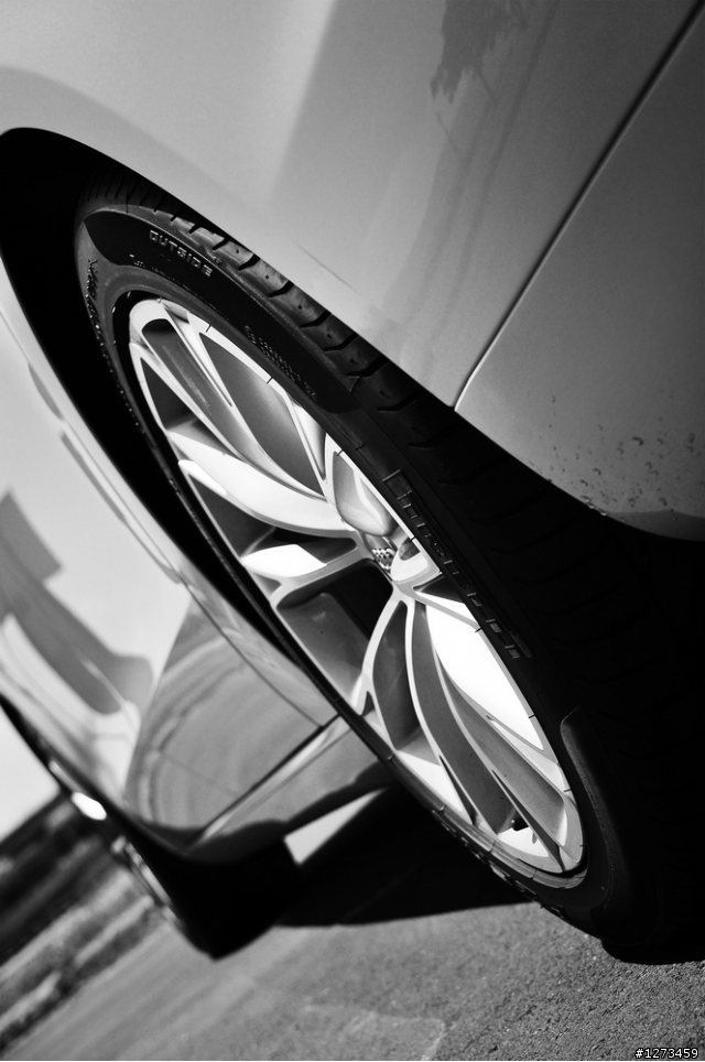 --科技旗艦-- Audi A8L 4.0T 分享