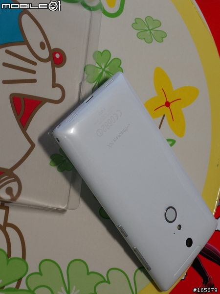 Fujitsu最新docomo冬季機王F-01F討論專貼