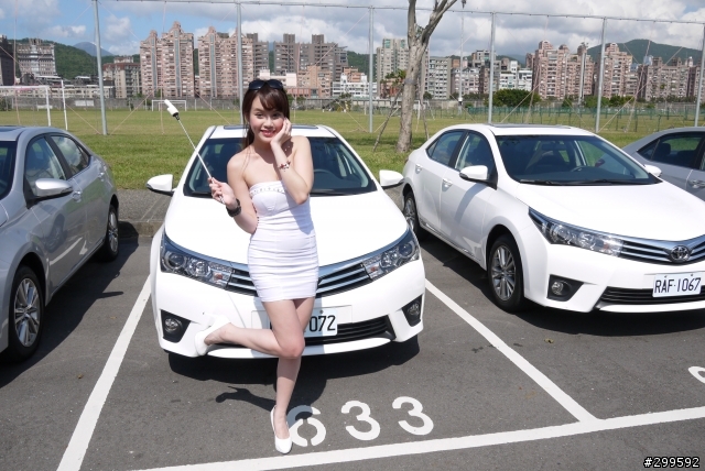 2014 COROLLA ALTIS城市駕遊趣