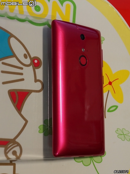 Fujitsu最新docomo冬季機王F-01F討論專貼