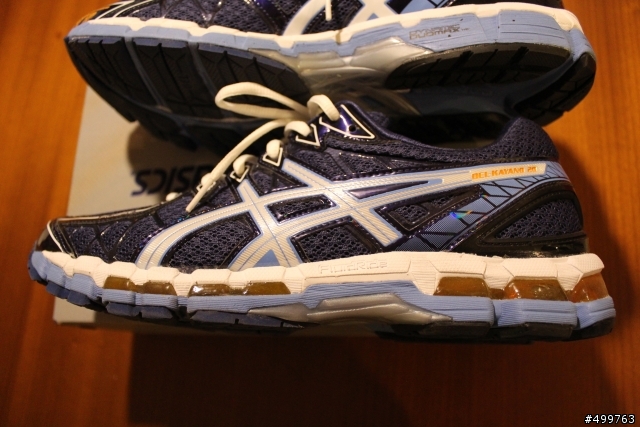 不專業開箱 - 亞瑟士 「GEL-KAYANO 20」