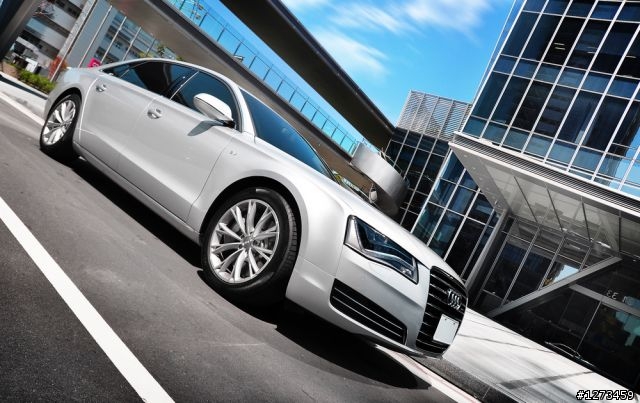 --科技旗艦-- Audi A8L 4.0T 分享