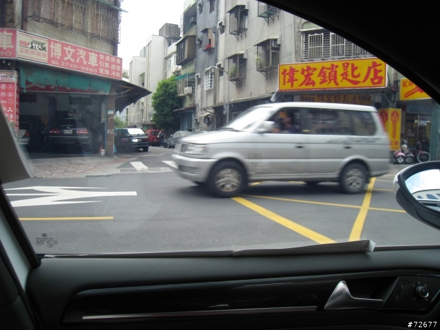 開箱 GOLF 7 GTI (圖多) 2/16 ARMA碳纖維進氣