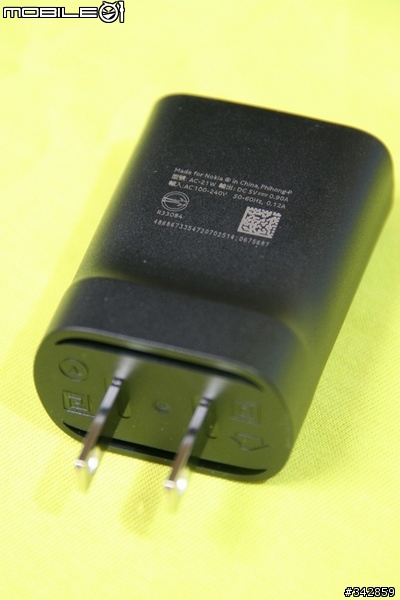 (冷門)Nokia 207 3.5G 無照相手機簡易開箱與心得(20131014新增給NB當數據機上網設定)