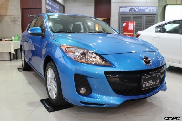 Mazda3新車色新車價賞車問題
