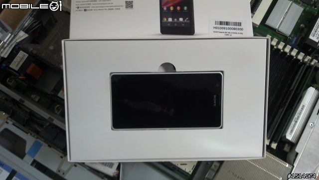 【開箱文】細說ZR, 淺談Sony - 改革創新求進步