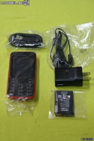 (冷門)Nokia 207 3.5G 無照相手機簡易開箱與心得(20131014新增給NB當數據機上網設定)