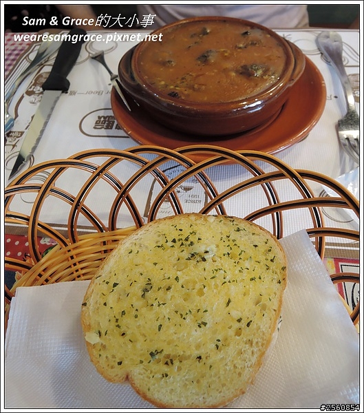 Mr.Onion牛排餐廳