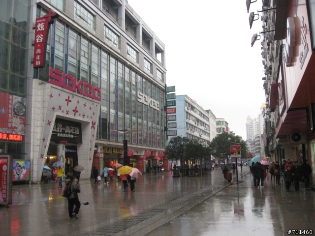 年行萬里 ~ D7贛州-南昌-東湖區趴趴走綿雨的南昌,美美的老闆娘