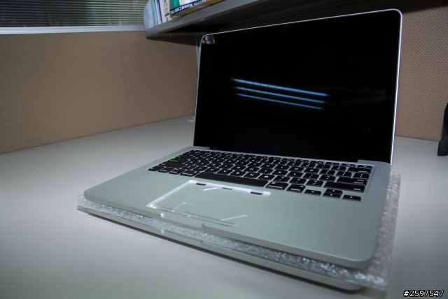 Macbook pro retina 13.3" C蓋鍵盤更換