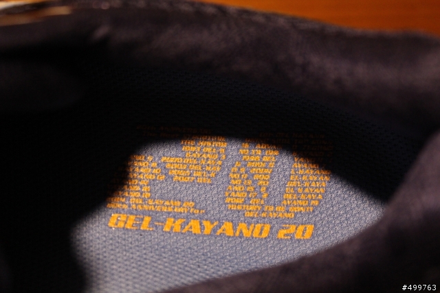 不專業開箱 - 亞瑟士 「GEL-KAYANO 20」