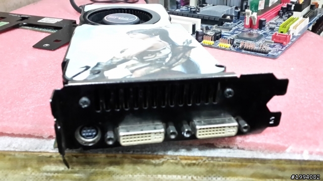 NVIDIA 9800GT 水冷,致冷片 資源回收愛地球改裝~~