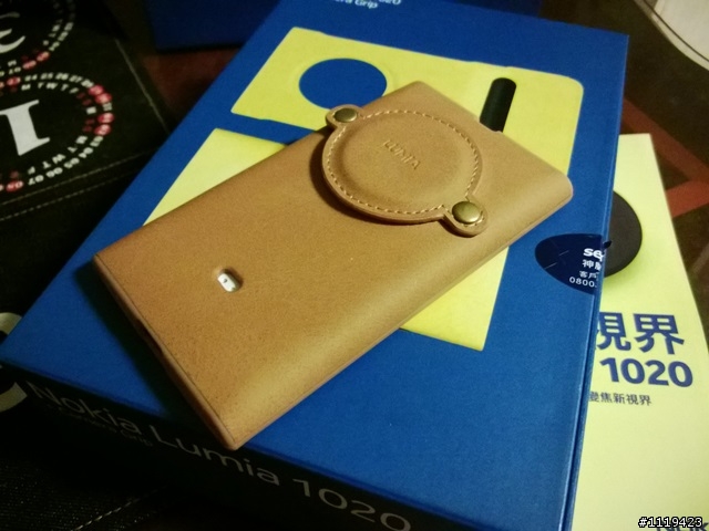 【開箱】 Lumia 1020 暗黑開箱+Nokia 拍照APP介紹+925PK