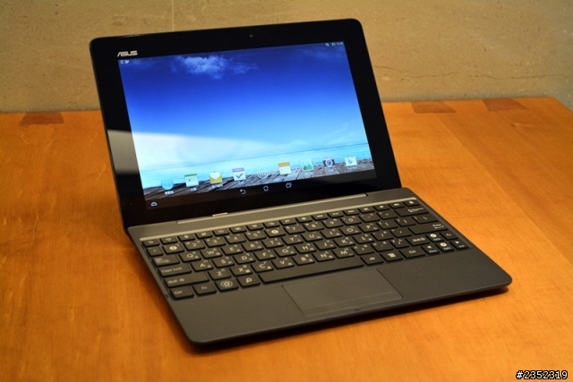 家人的生日禮物-ASUS Transformer Pad TF701