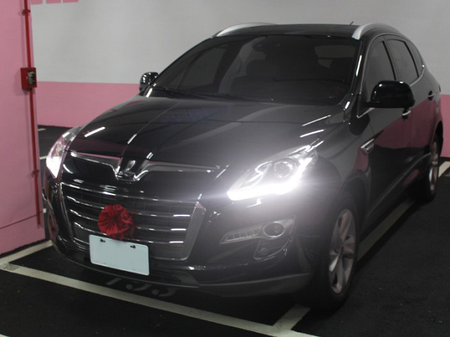LUXGEN U7(4WD)颱風天開箱 附小offroad測試