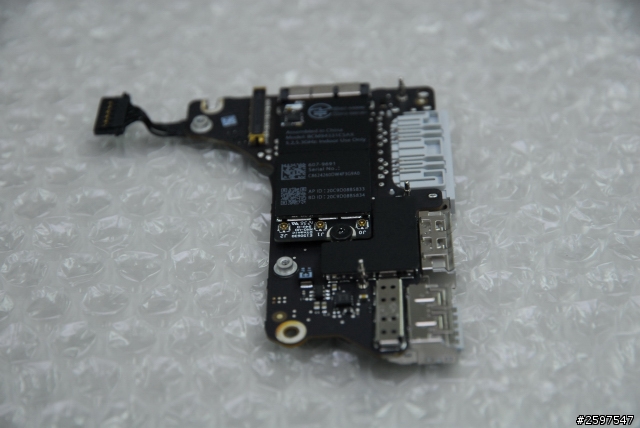 Macbook pro retina 13.3" C蓋鍵盤更換