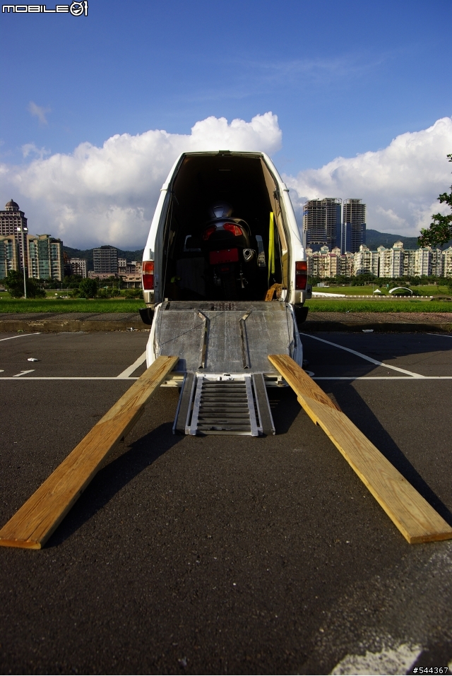 車庫人生~睽違已久的漢堡大集合.................