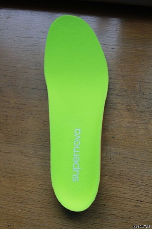 adidas supernova sequence 6 m --- 2013 台北馬拉松訓練跑鞋