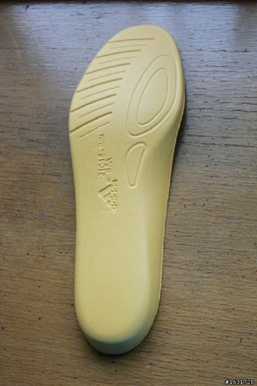 adidas supernova sequence 6 m --- 2013 台北馬拉松訓練跑鞋