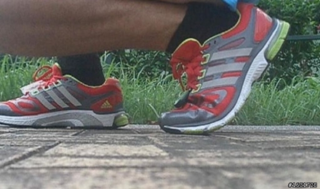 adidas supernova sequence 6 m --- 2013 台北馬拉松訓練跑鞋
