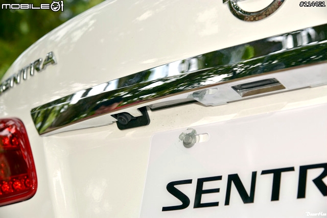 【體驗活動】越級登場!省油與舒適兼顧 Nissan SUPER SENTRA 體驗試駕活動( 50讚加碼福利照 )