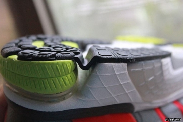 adidas supernova sequence 6 m --- 2013 台北馬拉松訓練跑鞋